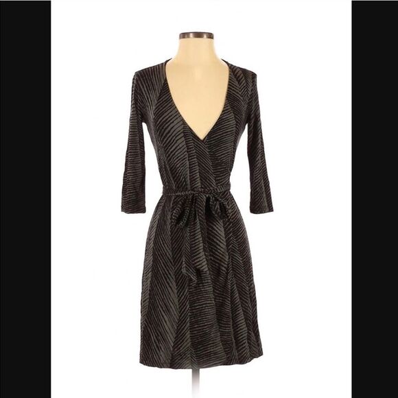 Three dots black & gray wrap dress large - Picture 1 of 7